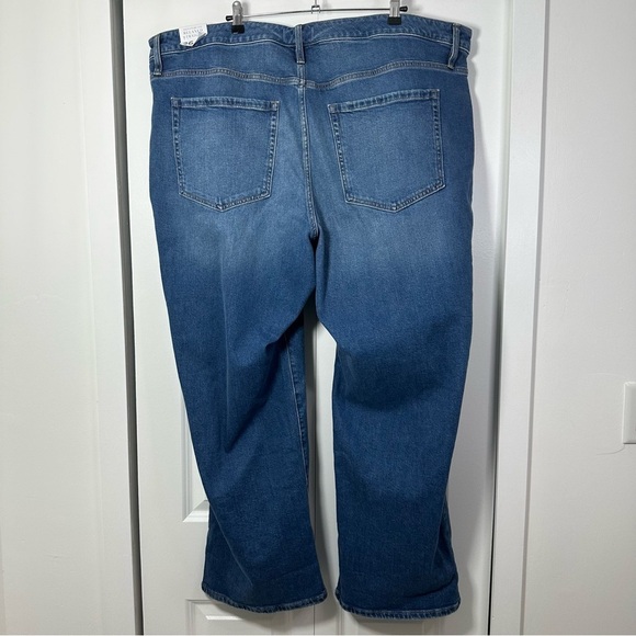 Lane Bryant Women’s Signature Fit Relaxed Straight Mid Rise Jeans Size 26 NWT - Picture 2 of 9